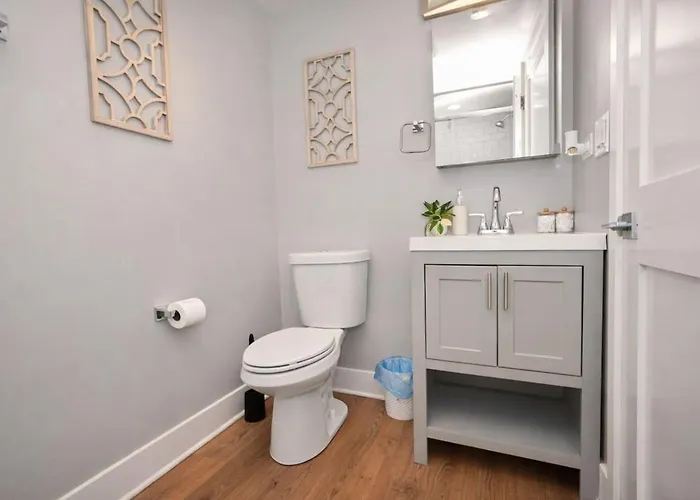 Cozy 3br Garden Near Loyola & Downtown *